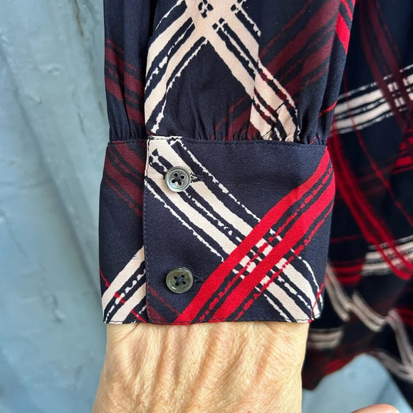 Ann Taylor Plaid Belted dress, size 4 - Picture 4 of 9